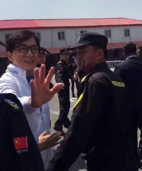 84pao在线视频免费,免费观看的激情瞬间